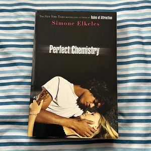 ✨2 for $10✨ Perfect Chemistry Book